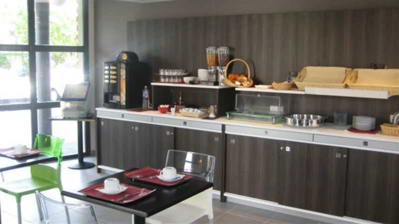 The Originals City, Hotel Novella Premium, Nantes Est Carquefou Exterior photo